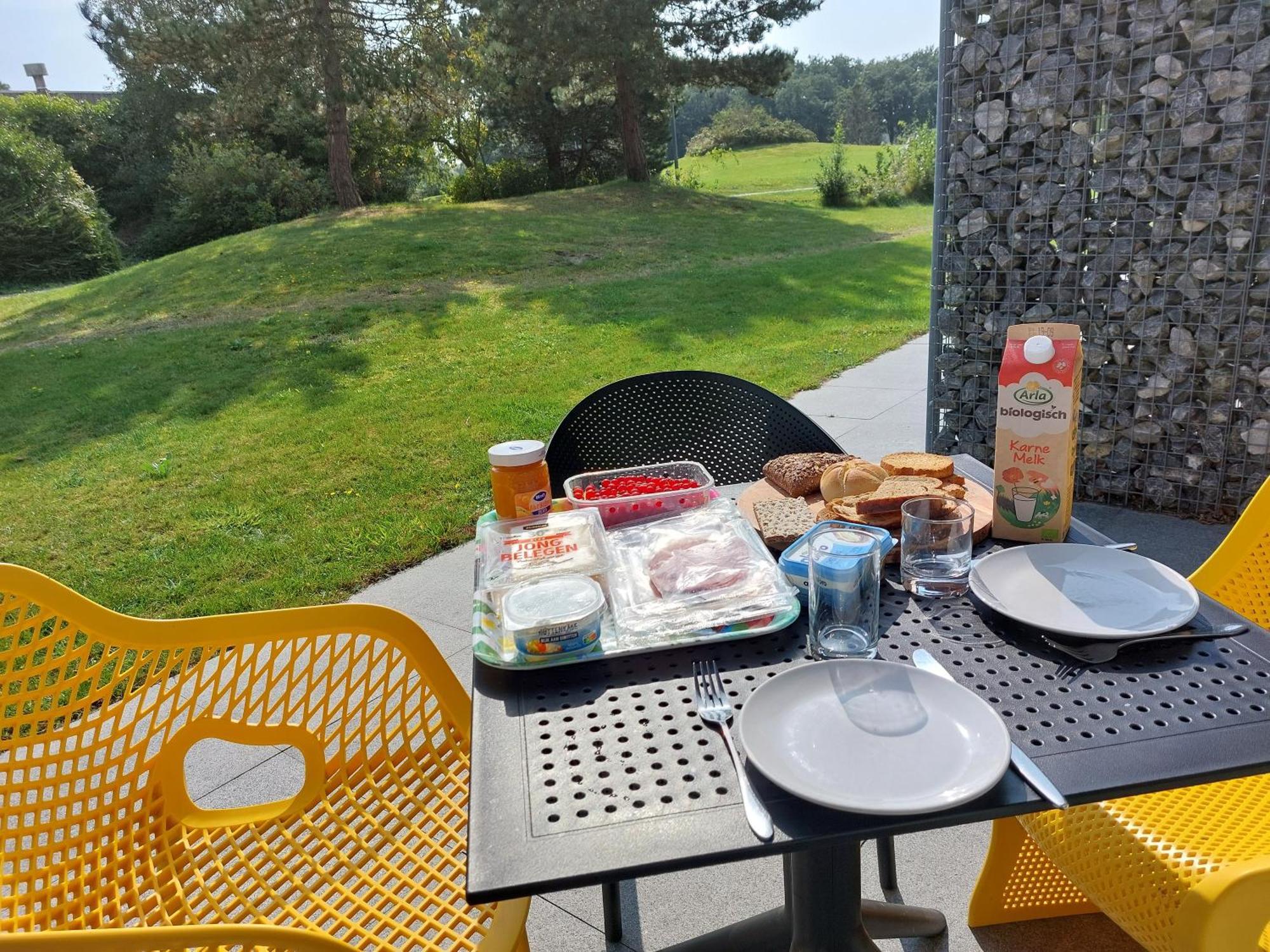 'T Strandhuys En De Vuurtoren, Met Eigen Keuken, Zonnig Terras Nabij Dorp, Duinen En Strand, Incl Verwarmd Binnen Zwembad Hollum  Zewnętrze zdjęcie